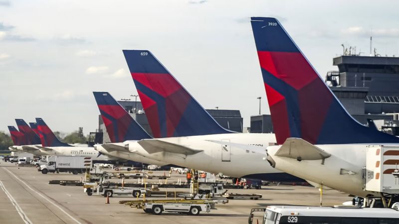 Un vuelo de Delta con destino a Boston realiza aterrizaje de emergencia en Portugal debido a humo en la cabina