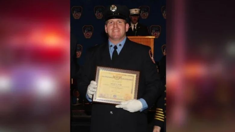 WCBS firefighter dies medical episode 1109.jpg