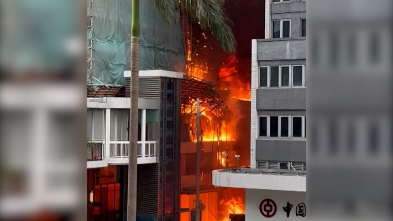 Large fire breaks out in Central Hong Kong