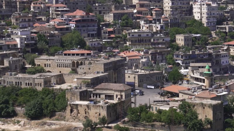 War looms along Lebanon’s border town