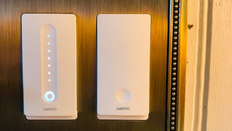 Wemo smart light switch with cnnu . thread