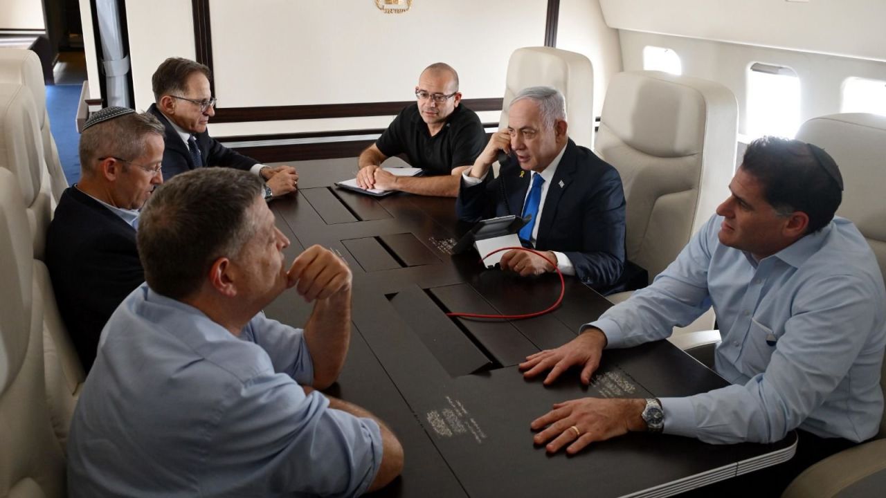 Prime Minister Netanyahu approves the assassination operation in Beirut from the "Wing of Zion” plane.