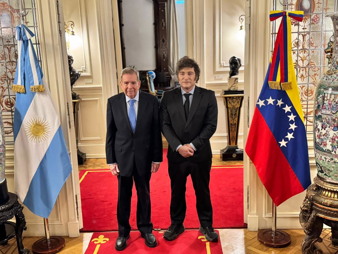 González Urrutia fue recibido en la Casa Rosada este sábado 4 de enero por el presidente de Argentina, Javier Milei.