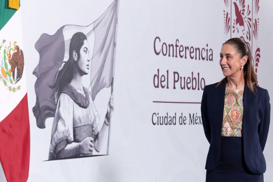 El domingo 5 de octubre de 2025, Claudia Sheinbaum encabezará un mitin en el Zócalo de la Ciudad de México para conmemorar su primer año de Gobierno.