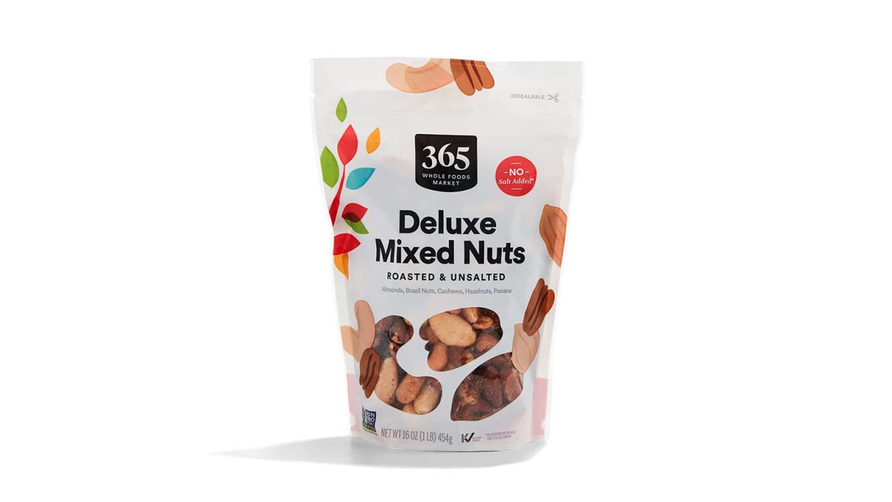 whole foods deluxe mixed nuts cnnu.jpg