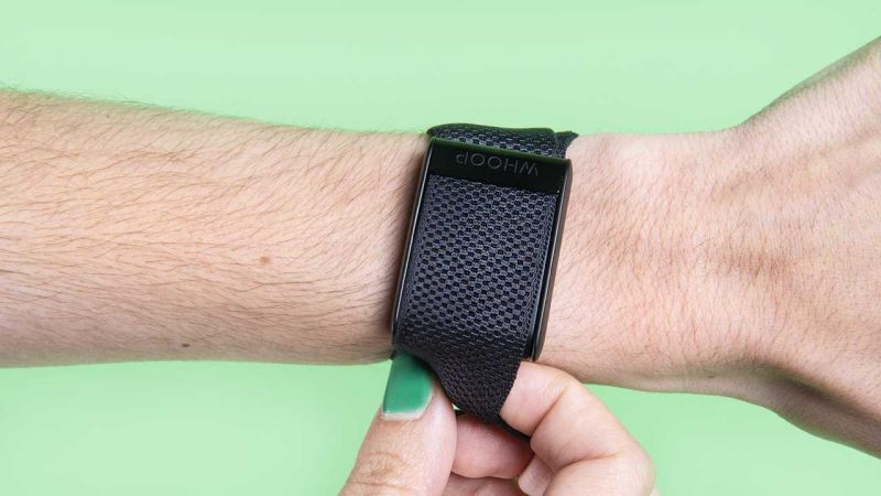 The Whoop Strap 4.0 is the fitness tracker you need to take your  resolutions seriously | CNN Underscored