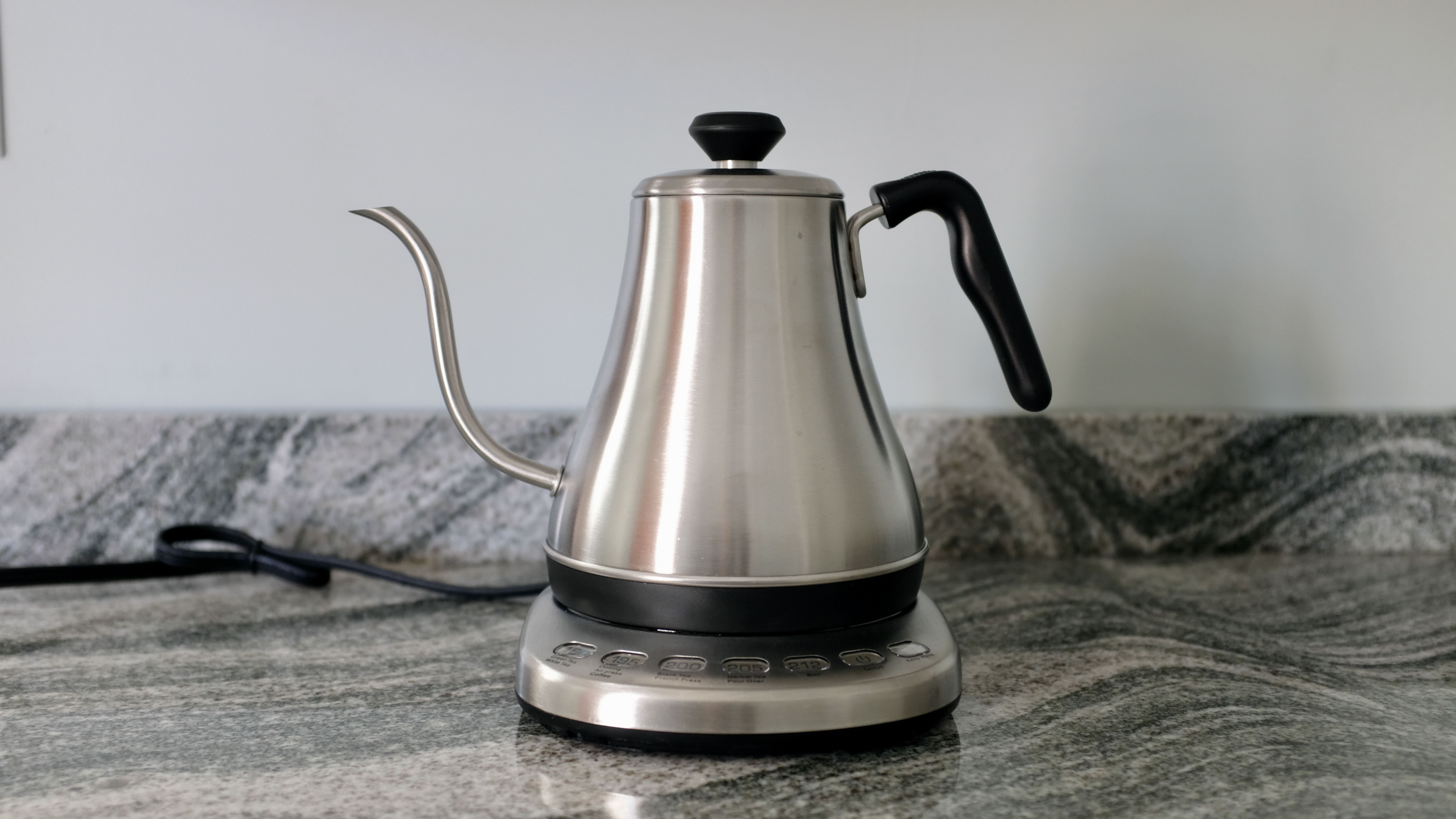 The 6 Best Electric Kettles, Tested and Reviewed