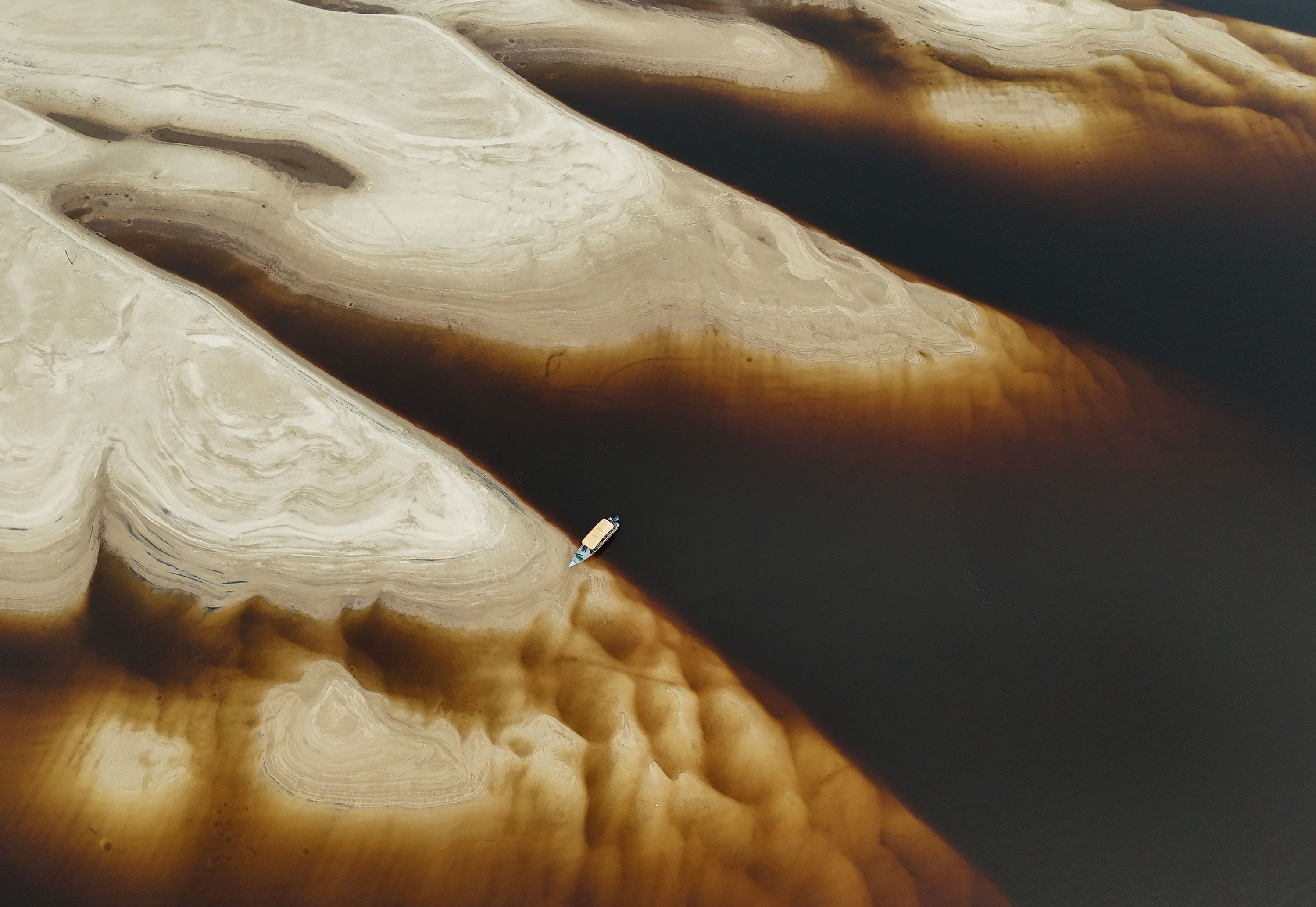 Aerial photo of Rio Negro drought