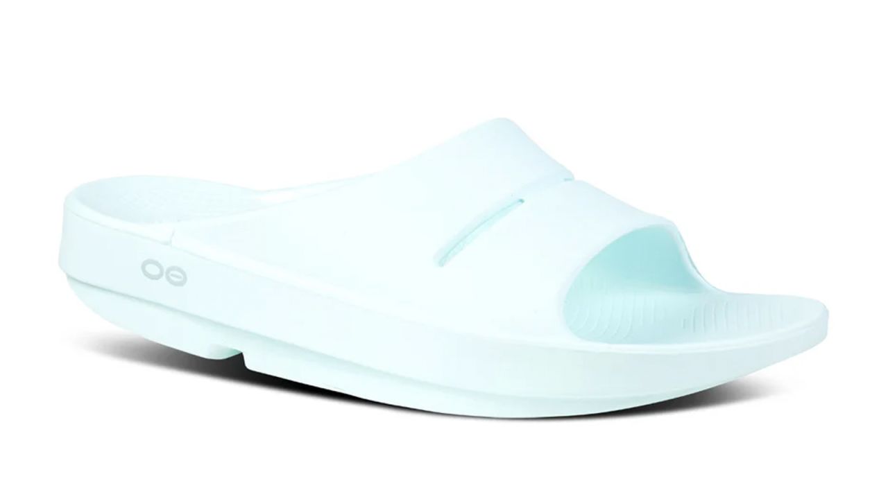 WOMEN'S OOAHH SLIDE SANDAL - ICE (SALE) .jpg