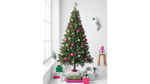 Wondershop 6-Foot Alberta Spruce Artificial Christmas Tree