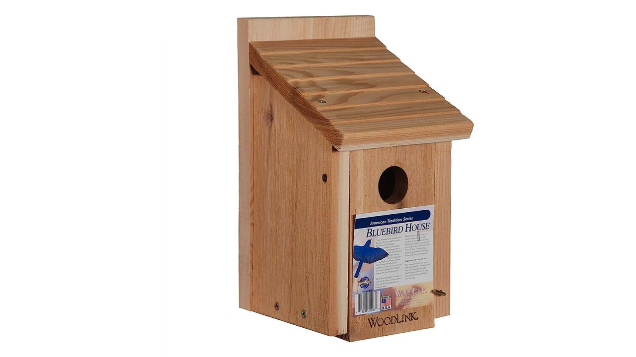 Woodlink Wooden Bluebird House cnnu.jpg