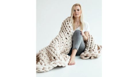 WoolArtDesign Chunky knitting blanket