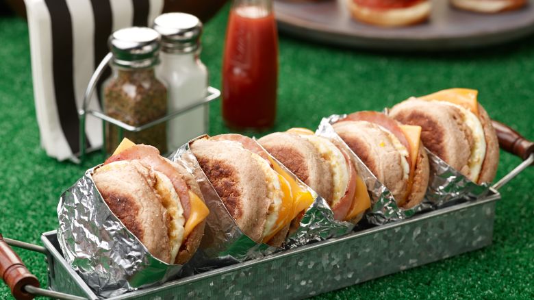 WU0409H_breakfast-of-champions-sandwich-recipe_s4x3.jpg
