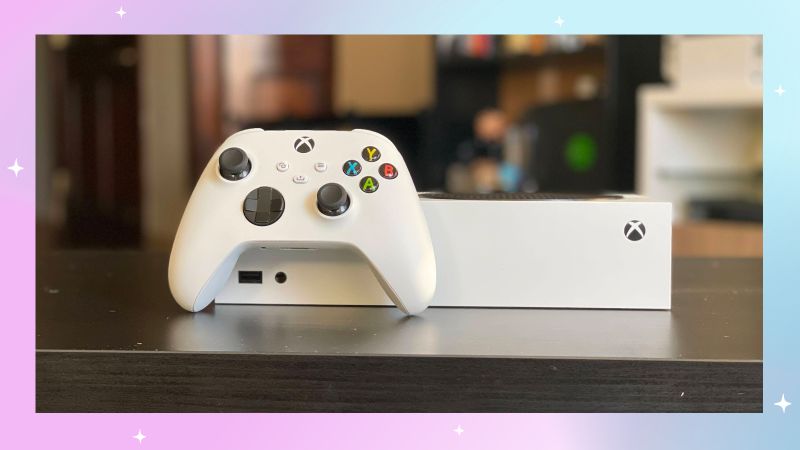 Xbox Series S at lowest price ever for Cyber Monday 2022 | CNN