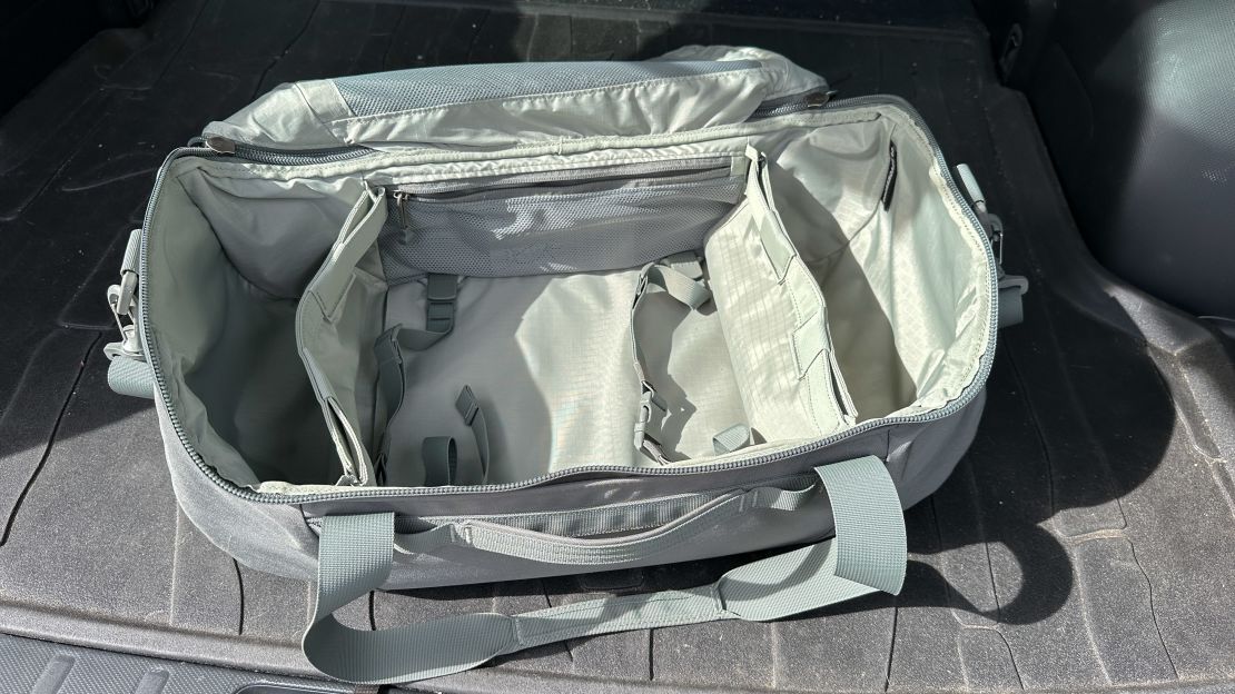 Waterproof & Water-Resistant Duffel Bags – YETI Australia