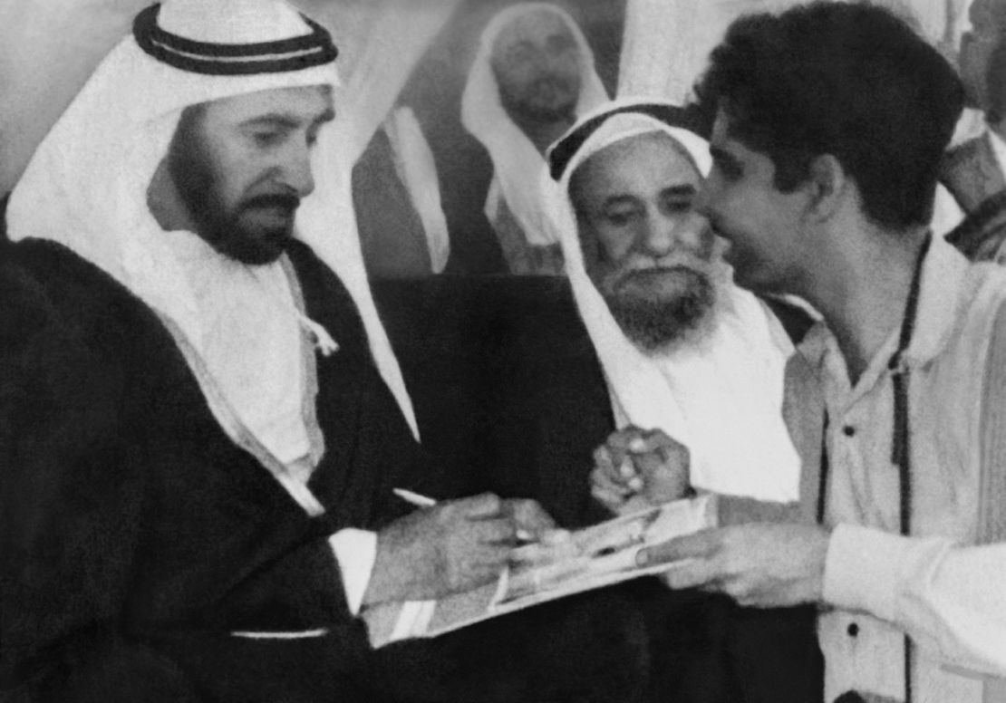 Shukla's friend captured the moment Sheikh Zayed signed his photo at the camel track.