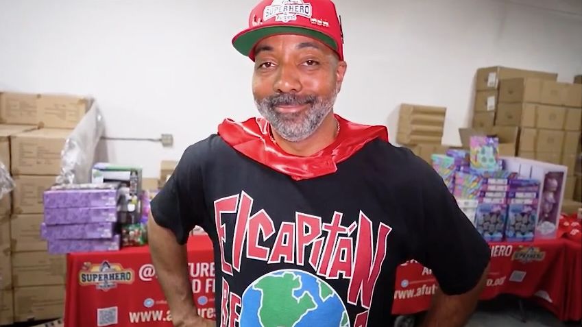 Yuri portrait smile.jpeg