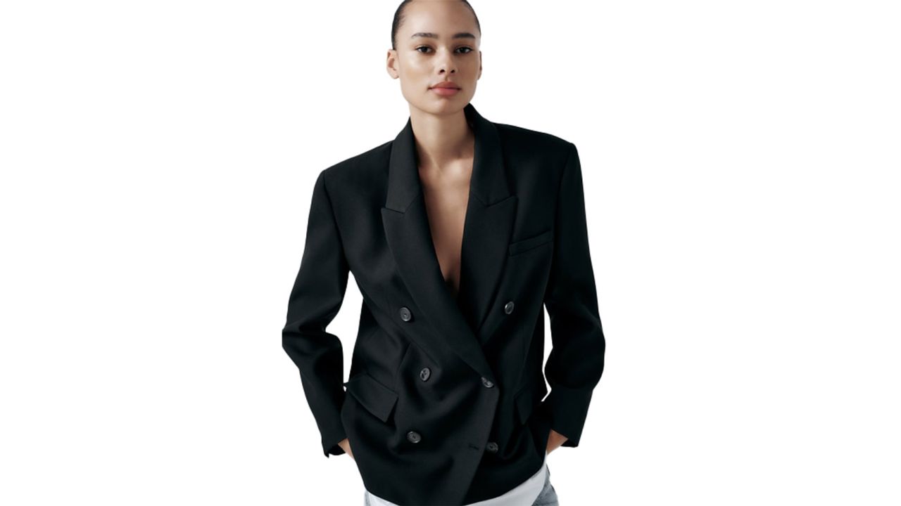 zara-mixed-poplin-blazer.jpg