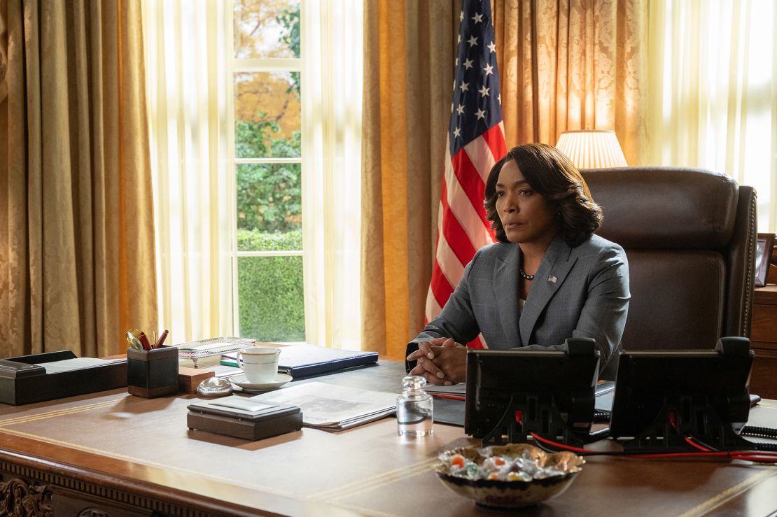 Angela Bassett as President Mitchell in 