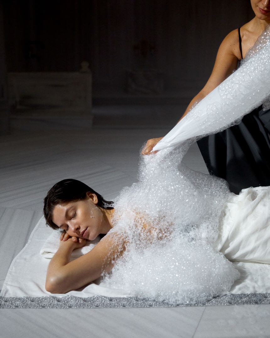 Foam plays a major part in the ritual of a Turkish bath.