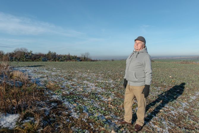 The competition also gives awards to films, such as “The Border” by Zula Rabikowska, which explores how nature and landscapes can bear the brunt of human conflict and war.