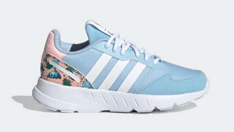 Zx1K shoes.