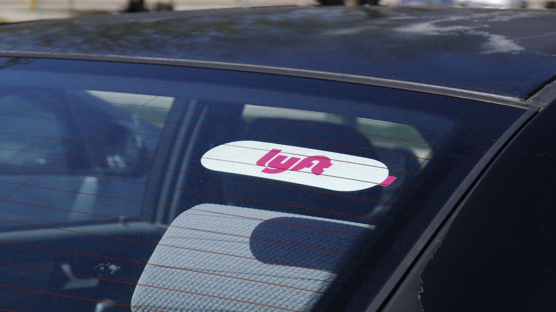 You can earn up to 10 points per dollar on Lyft rides with the right credit card.