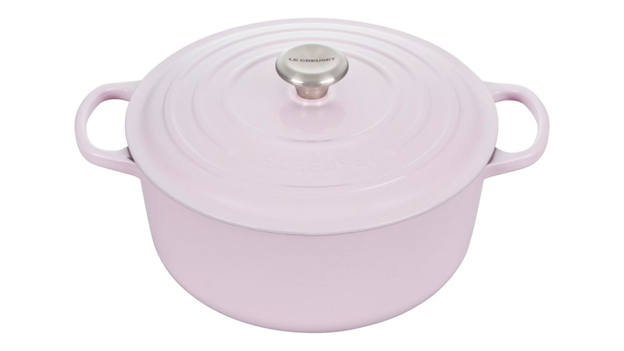 230418113112-le-creuset-shallot-dutch-oven-cnnu.jpg