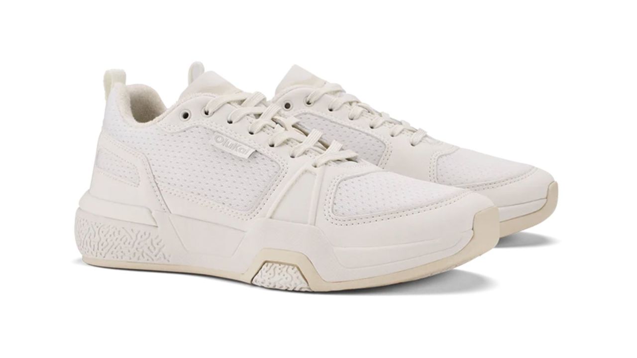 olukai-women-s-anau-pickelball-shoes-cnnu.jpg