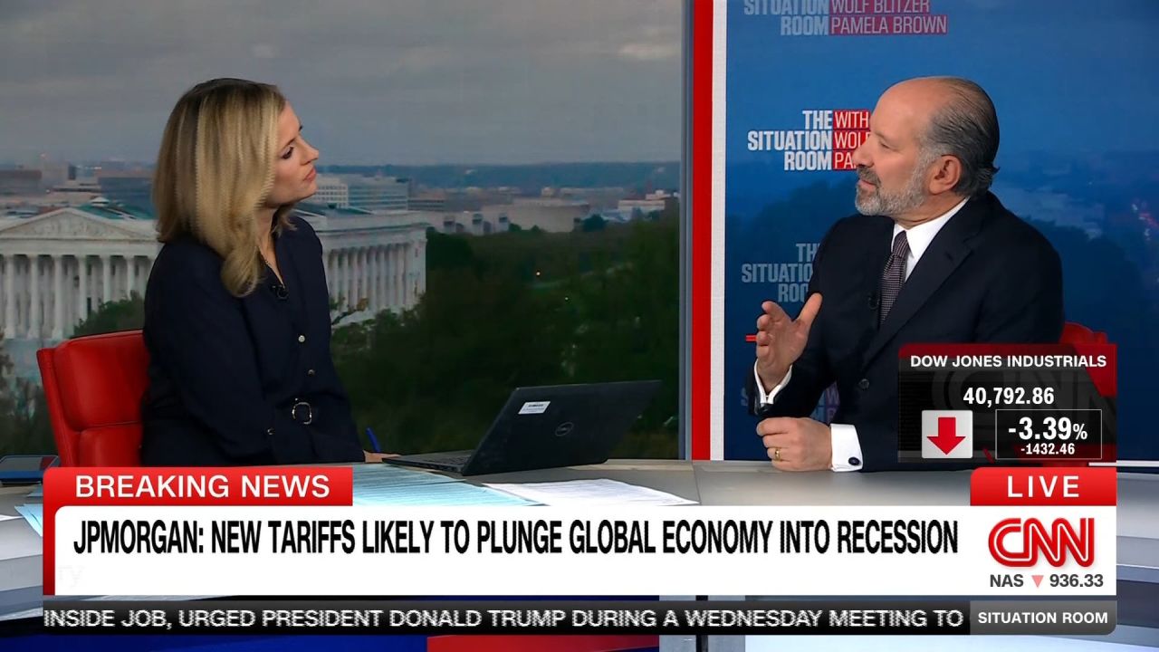 clipped thumbnail -  - CNN ID 21515301 - 00:06:43;27