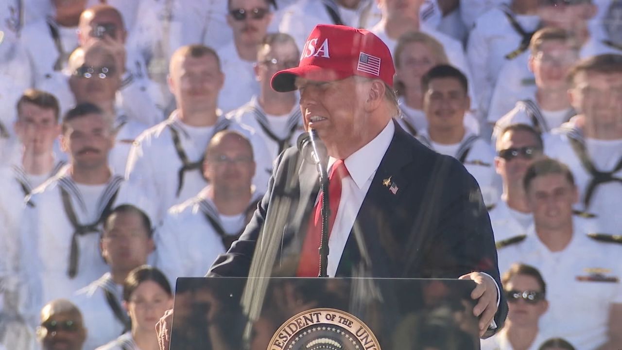 <p>US President Donald Trump made a reference to his efforts to broker a ceasefire between Israel and Hamas while speaking at a gathering of service members and top military brass celebrating the US Navy's 250th anniversary celebration. </p>