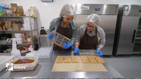 <p>CNN's Anna Stewart visits a British chocolate factory to learn their formula for marketing luxury goods. </p>