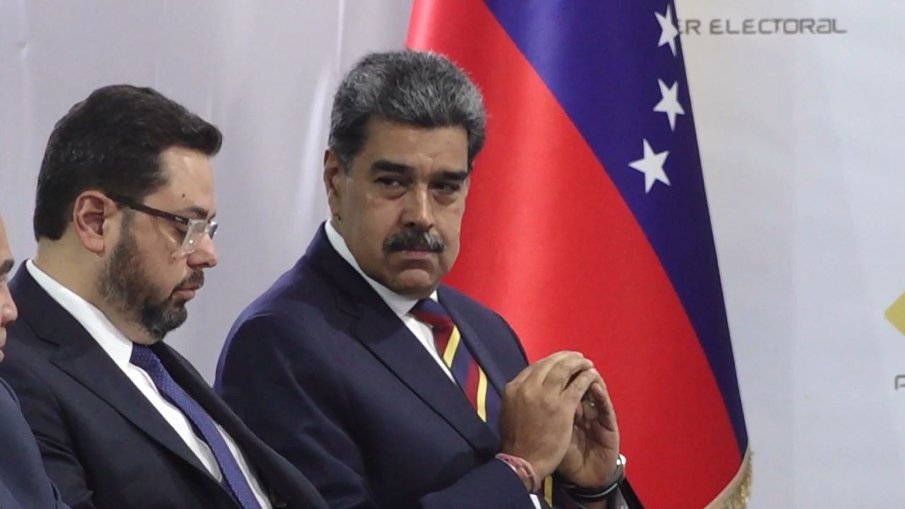 <p>Venezuela irá a elecciones presidenciales este domingo 28 de julio en un tablero internacional en el que mueve fichas entre países con los que ha mantenido relaciones tensas, y otros que son aliados. Manuel Cobela nos explica cuál es el contexto internacional que rodea los próximos comicios.</p>