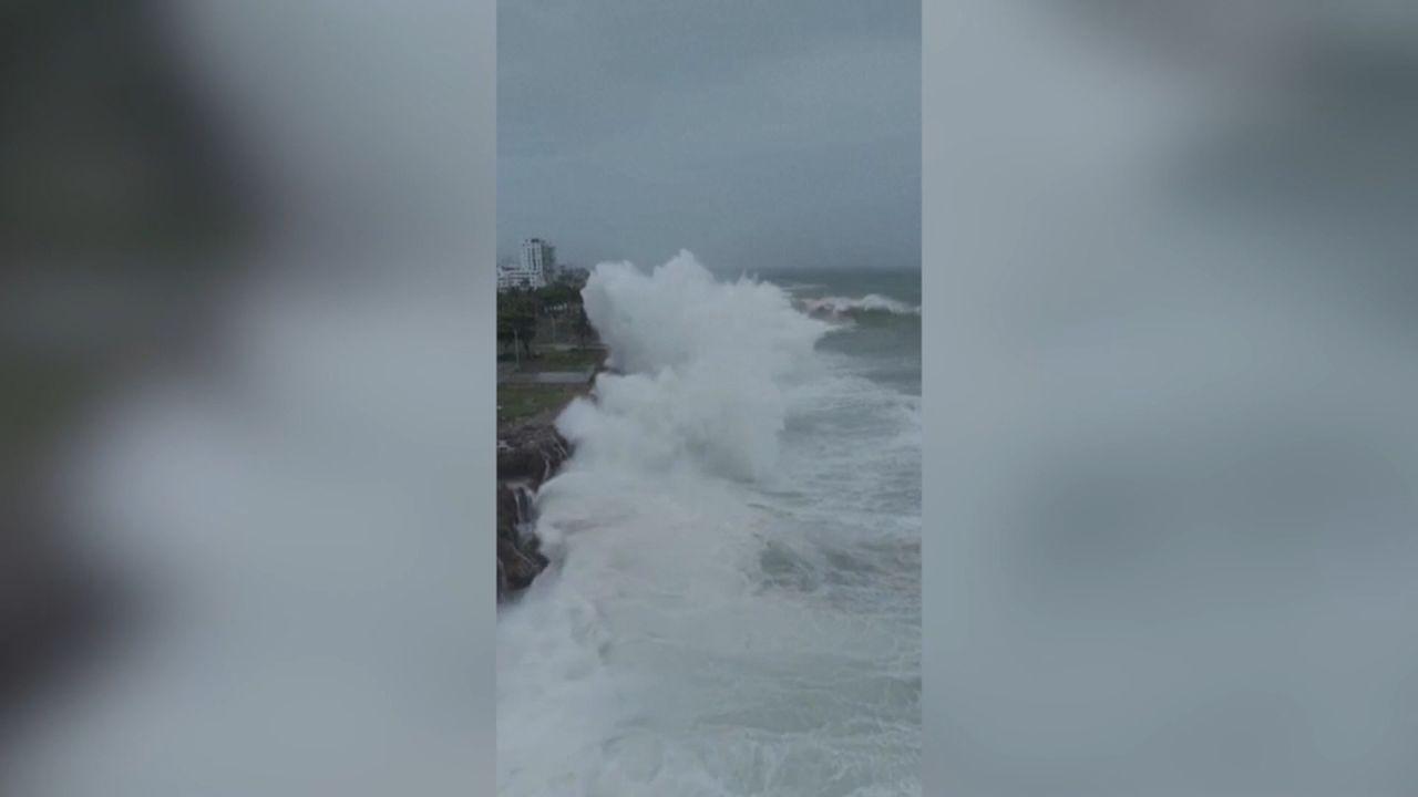 clipped thumbnail - - CNN ID 20760364 - 00:00:03;18