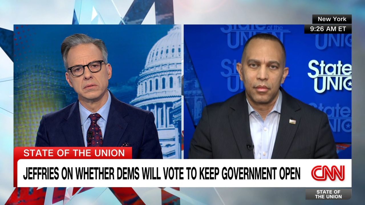 clipped thumbnail - sotu-dem-leader-jeffries-says-it-is-gop-responsbility-to-fund-government - CNN ID 21407072 - 00:00:37;05