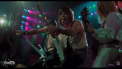 <p>El falso documental cumple 41 años y para celebrar volverá al cine por tres días. Además, la secuela “Spinal Tap II: The End Continues” se estrena en septiembre; también vuelve a cines el clásico “Monty Python and the Holy Grail”; Guy Ritchie participará en la secuela de “Road House”. Clara López con las noticias de entretenimiento del Minuto Hollywood.</p>