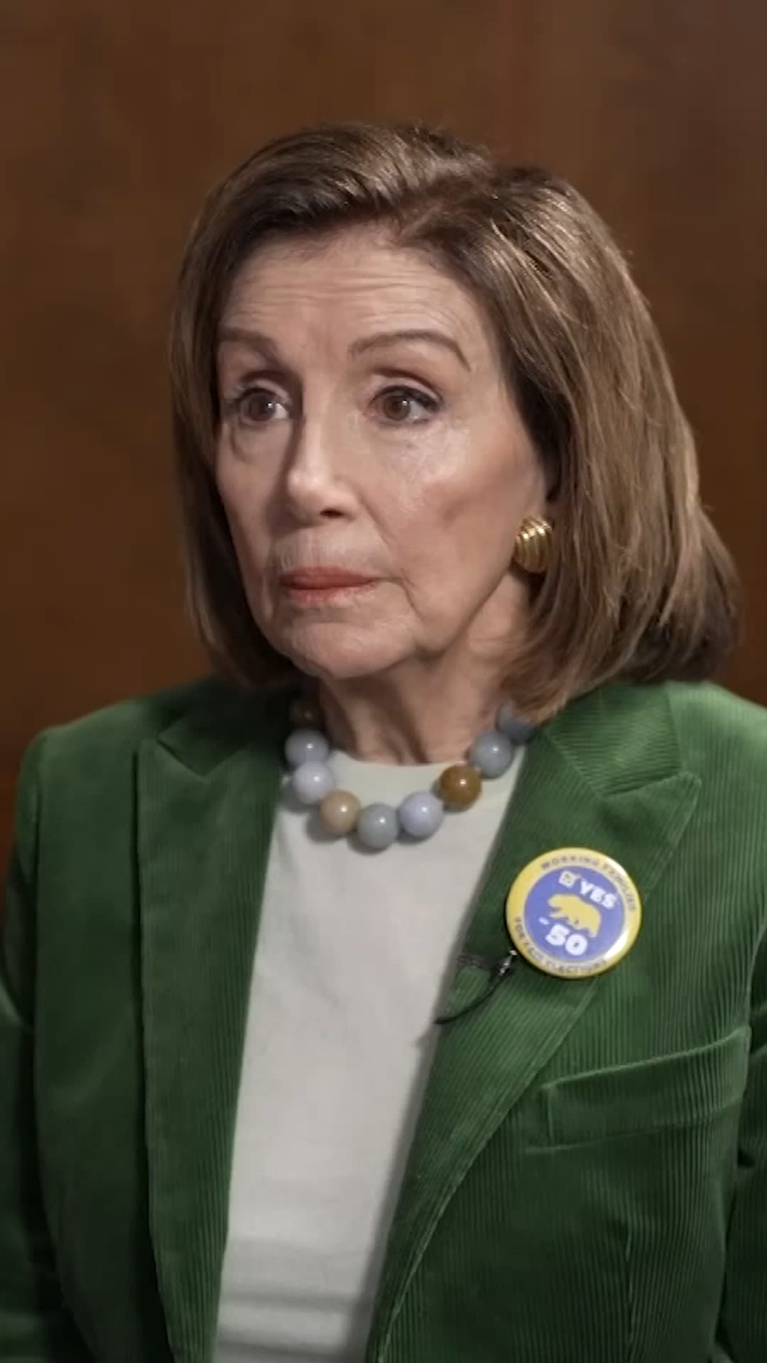 clipped thumbnail vertical -  - Pelosi vert edit.mp4 - 00:00:00;00
