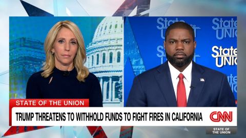 

<p>Republican Rep. Byron Donalds of Florida declines to say that he’s comfortable with Donald Trump’s threat to withhold wildfire relief dollars from California over their environmental rules in an interview with CNN’s Dana Bash.</p>
<p>” onload=”this.classList.remove(‘image__dam-img–loading’)” onerror=”imageLoadError(this)” height=”1080″ width=”1920″></picture>
    </div>
<div>
<p><span></span><br />
        <span><br />
          <span>•</span><br />
          Video<br />
        </span><br />
        <span>2:25</span>
      </p>
</p></div>
<p><figcaption>Clipped From Video</figcaption></p>
</div>
<p>    </a><br />
            <a href=