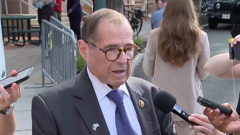 <p>Rep. Jerry Nadler (D-NY) expressed support for President Joe Biden continuing his 2024 run despite reports Nadler previously said in a private meeting he wanted Biden to withdraw. This comes while House Democrats are holding a <a href="https://proxy.yimiao.online/www.cnn.com/politics/live-news/election-2024-campaign-news-07-08-24#h_8fa92a130b1a68fe4af89ac3319f9189">highly anticipated meeting</a> this morning — the caucus’ first gathering since the presidential debate — as some ranking members said Biden should step aside from the campaign, according to sources. </p>