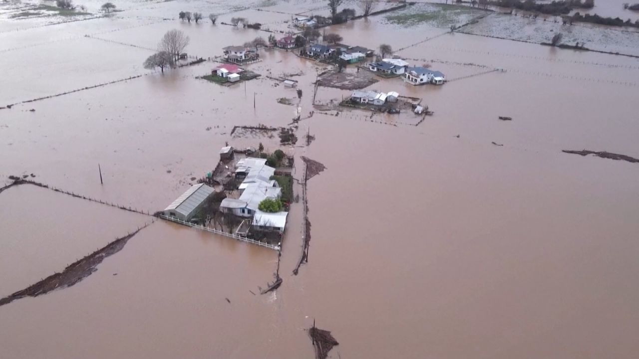 <p>Desde olas de calor hasta inundaciones, los fenómenos meteorológicos extremos están afectando gravemente a distintos países</p><p>en todo el mundo. No hay ninguna zona a salvo de estos eventos climáticos.</p>