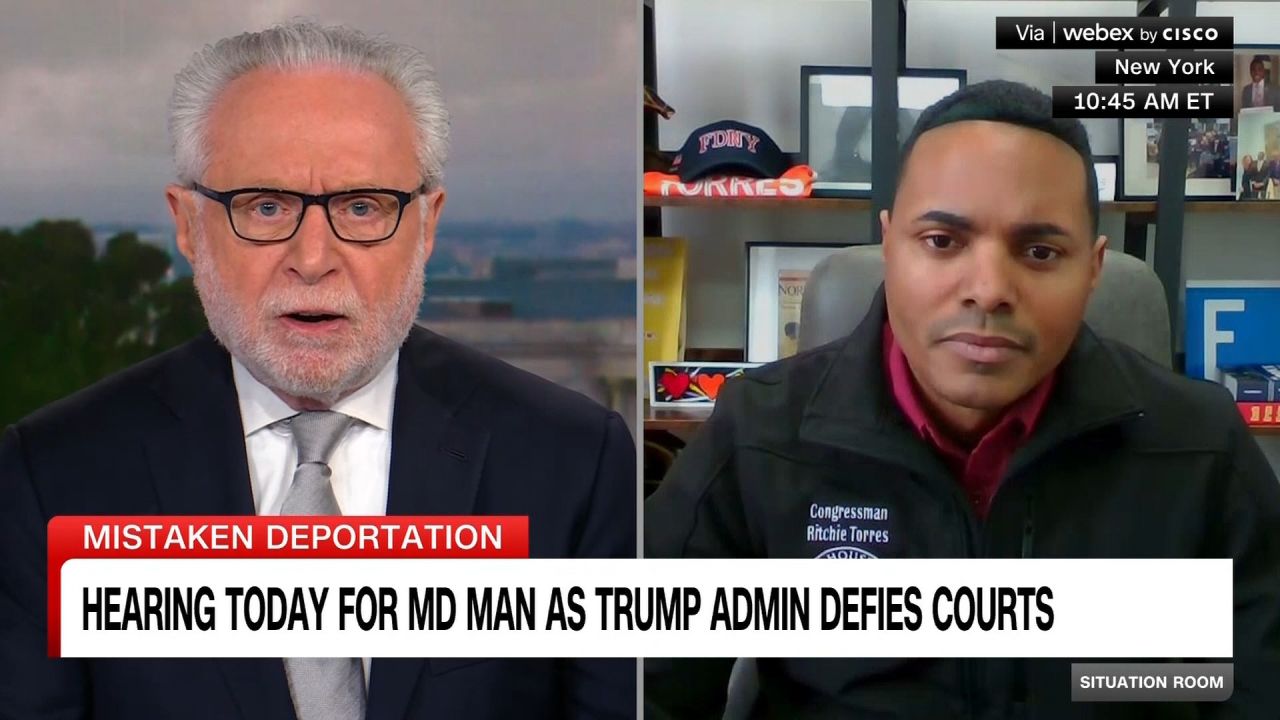 clipped thumbnail - - CNN ID 21545990 - 00:00:32;05