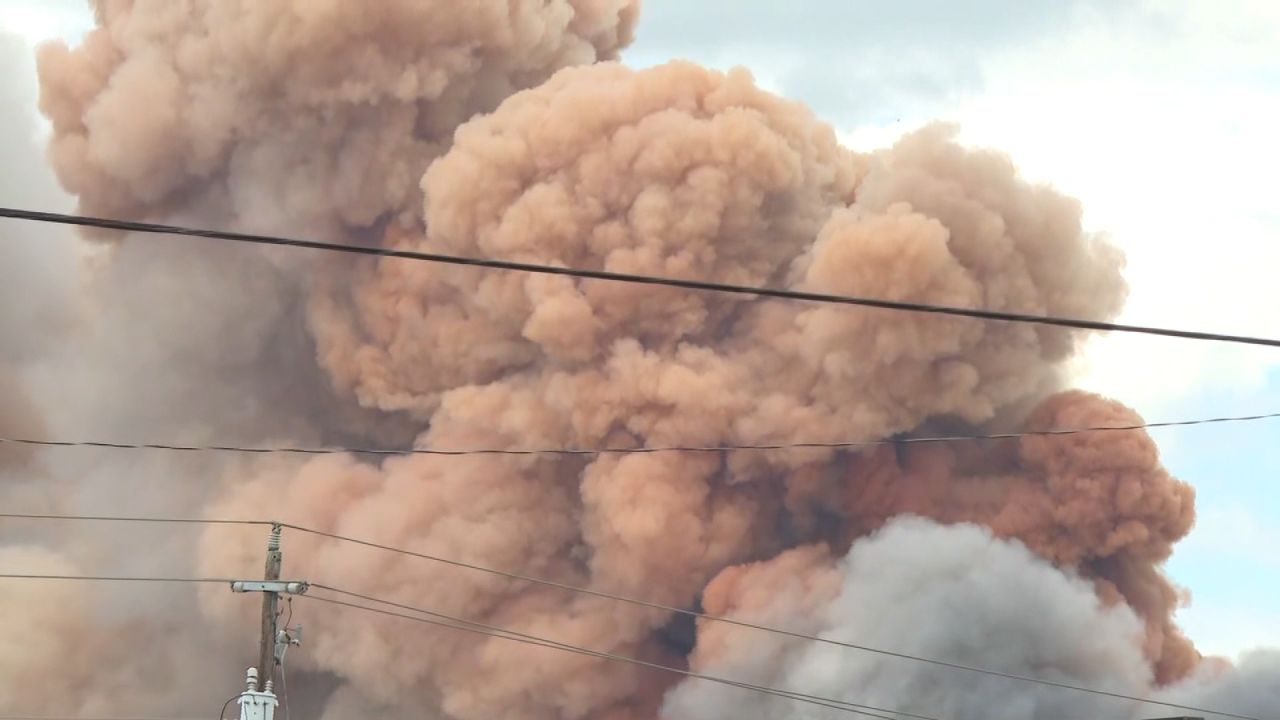 Video: Georgia chemical plant fire forcing evacuations and road ...