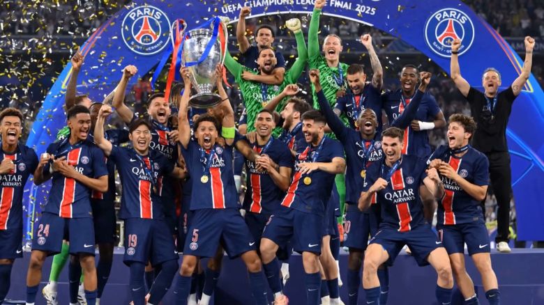 <p>El Paris Saint-Germain conquistó por primera vez la Champions League en la temporada 2024-25 y ahora buscará en Estados Unidos coronarse como el club campeón del mundo. Ousmane Dembélé fue el motor goleador de un equipo lleno de figuras que aportaron a la gloria parisina. Conoce más del equipo parisino.</p>