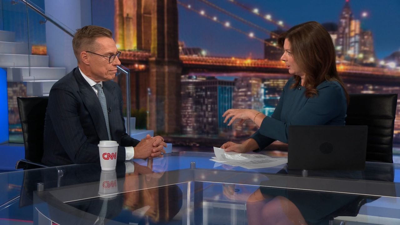 <p>President Alexander Stubb of Finland, whose country is a member of NATO and shares Russia’s border, talks one-on-one with CNN's Erin Burnett about what's next for Putin after President Trump said NATO should shoot down jets.</p>
