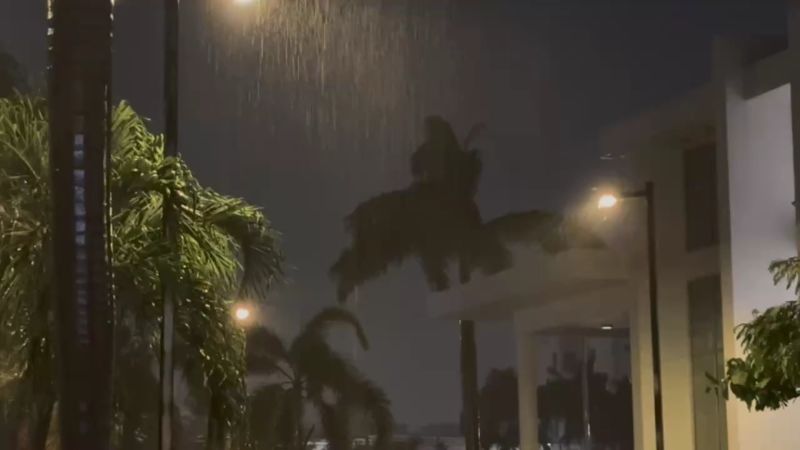 Heavy rainfall in Jamaica before hurricane hits