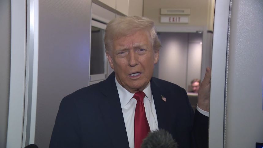 clipped thumbnail - trump-comey-james-halligan-reacts-ldn-digvid - CNN ID 22150858 - 00:00:16;09