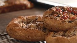 <p>In the heart of Abu Dhabi, Marmellata started as a small family-run project and quickly became a local sensation. Owner Raj Dagstani shows us around the Mina Zayed neighborhood that inspires his menu — from the markets where he shops to the community that made this pizzeria the talk of the town.</p>