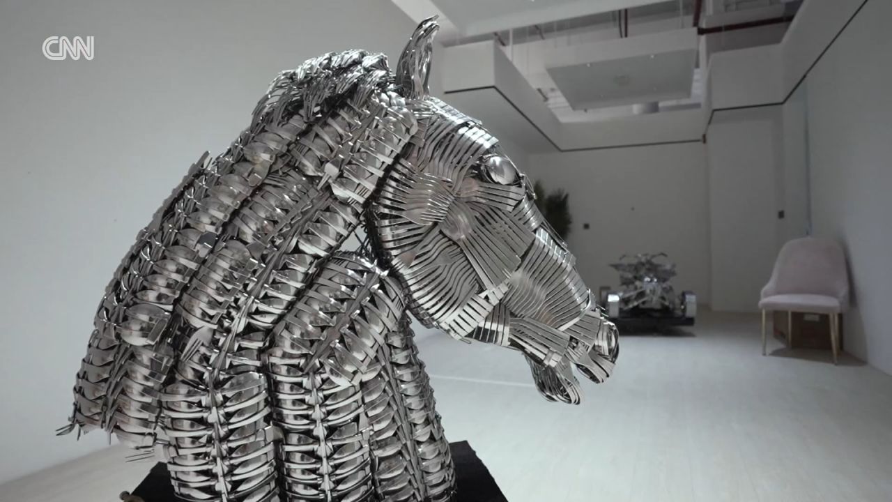 <p>Danny Ponce is an artist living in Doha who uses rather unusual materials in his sculptures – cutlery. By bending forks and spoons and using no welding at all, he creates incredibly realistic sculptures, ranging from robots to horses.</p>