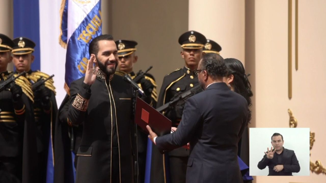 <p>Nayib Bukele juró como presidente de El Salvador para su segundo mandato, de 2024 a 2029. Así fue el momento de la investidura presidencial.</p>