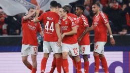 <p>Benfica debuta en el nuevo formato del Mundial de Clubes FIFA 2025 en Estados Unidos tras obtener plaza por ranking UEFA. El jugador argentino Ángel Di María disputará el último torneo con Las Águilas antes de volver al país sudamericano.</p>